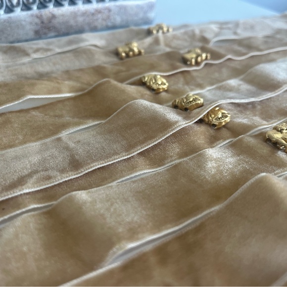 Velvet Fabric Bracelet with Bulldog Charms - Picture 13 of 13